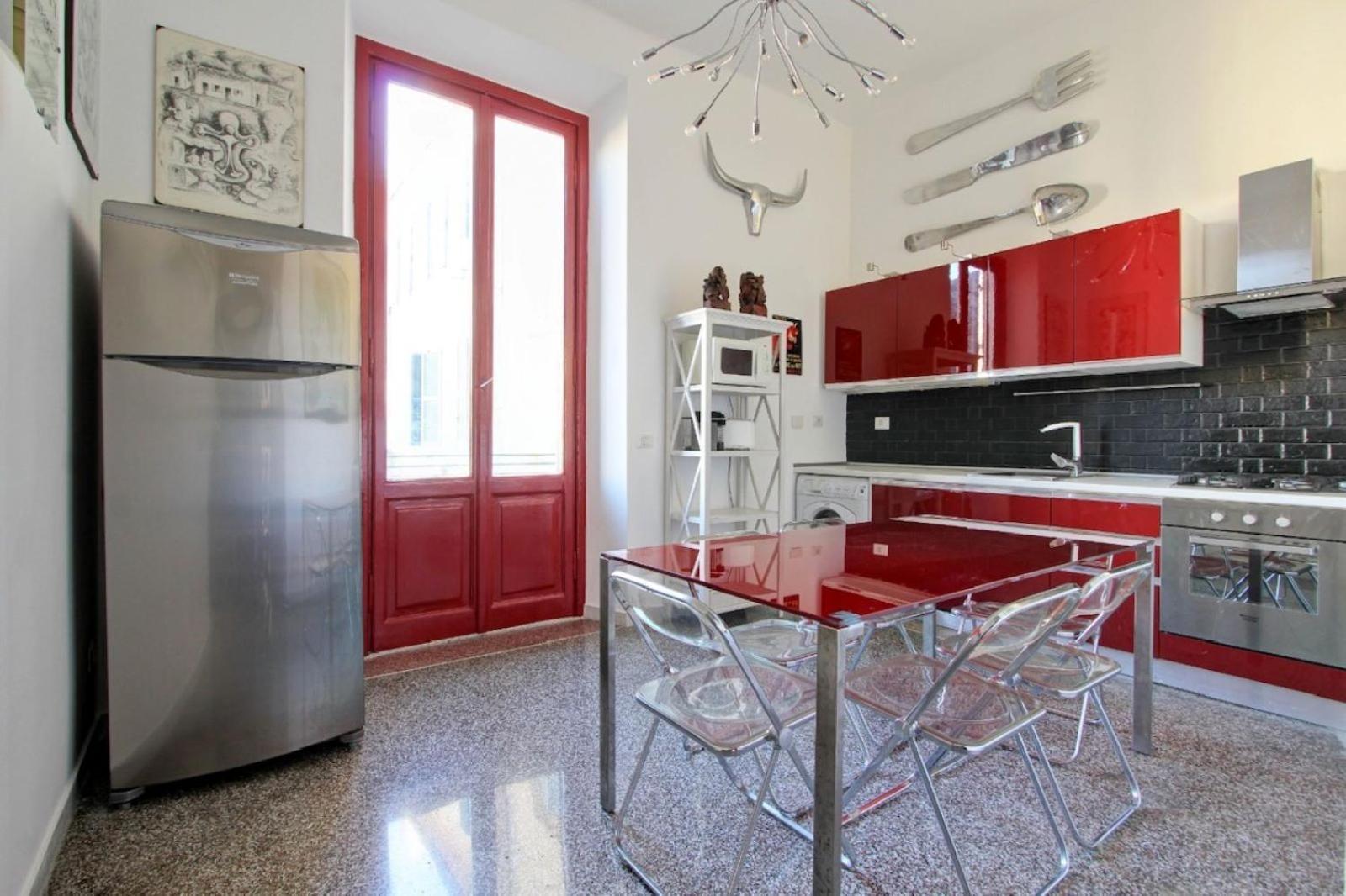 Tibullo ,Classico Ed Elegante Appartamento Rome Exterior photo